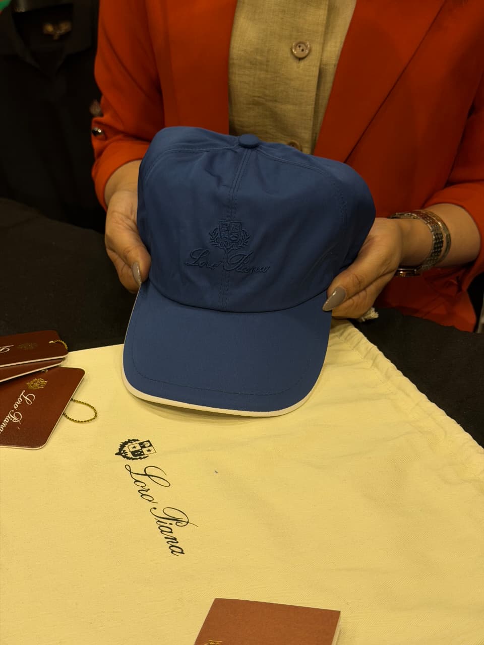 Louis Vuitton Premium Cap with Dust Cover