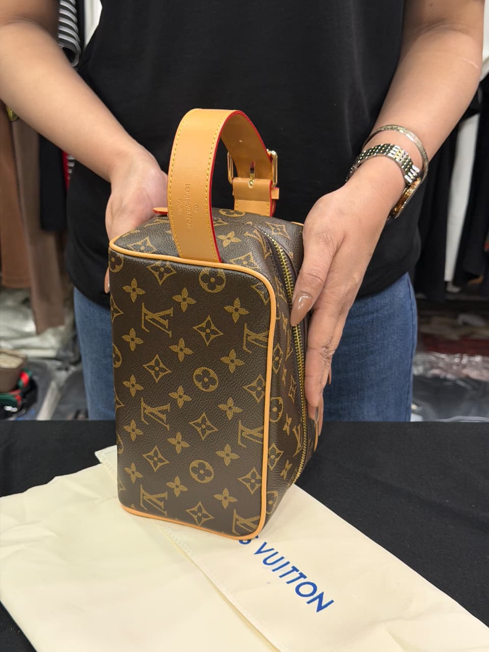 Louis Vuitton Dopp Kit Pouch Bag