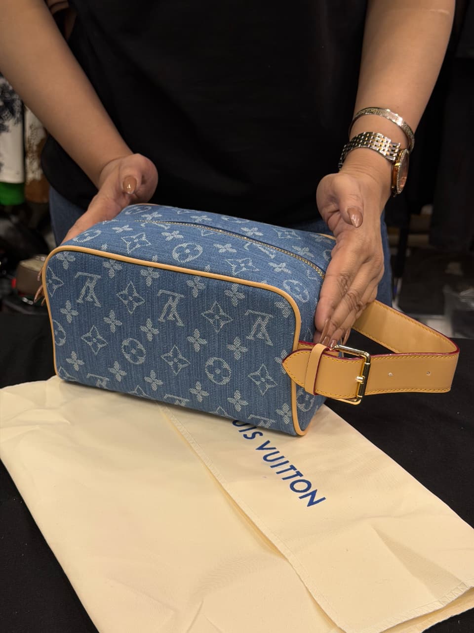Louis Vuitton Dopp Kit Pouch Bag