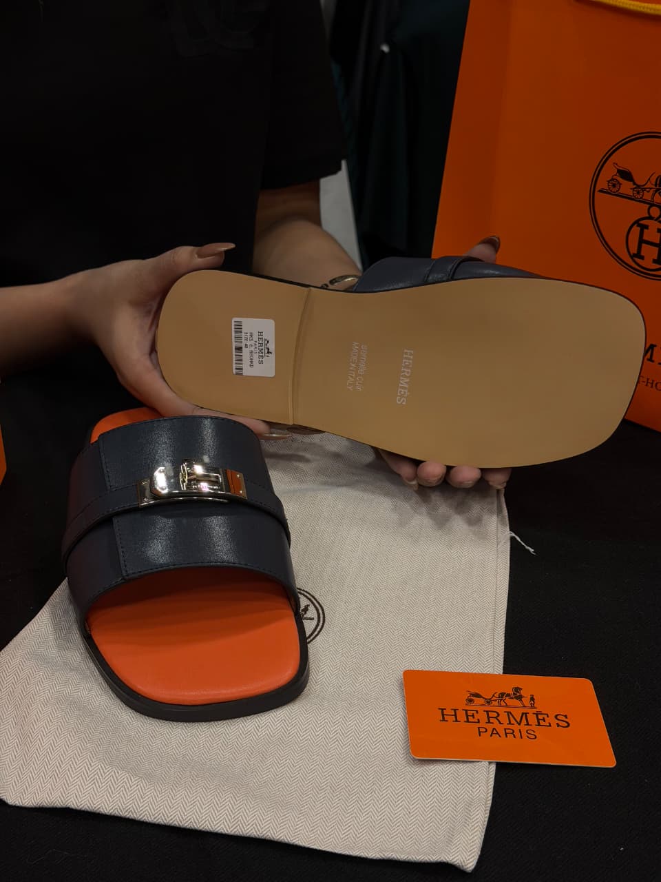 Hermes Gabriel High Grade Slides with box