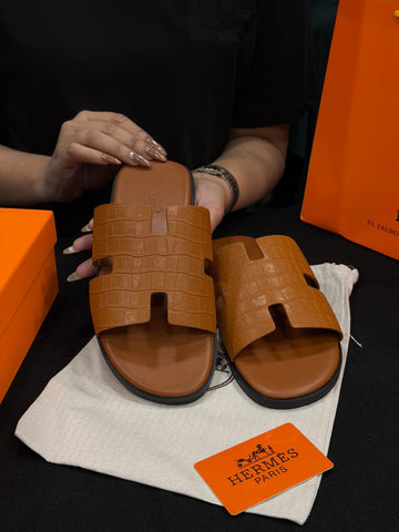 Hermes Izmir High Grade Slides with box