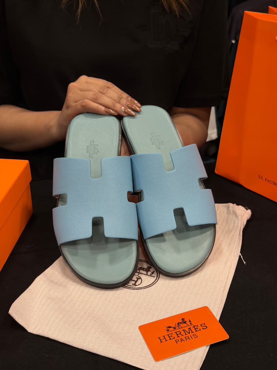 Hermes Izmir High Grade Slides with box