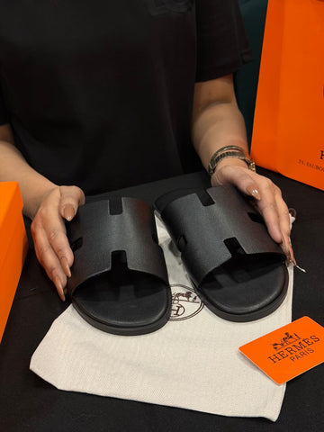 Hermes Izmir High Grade Slides with box
