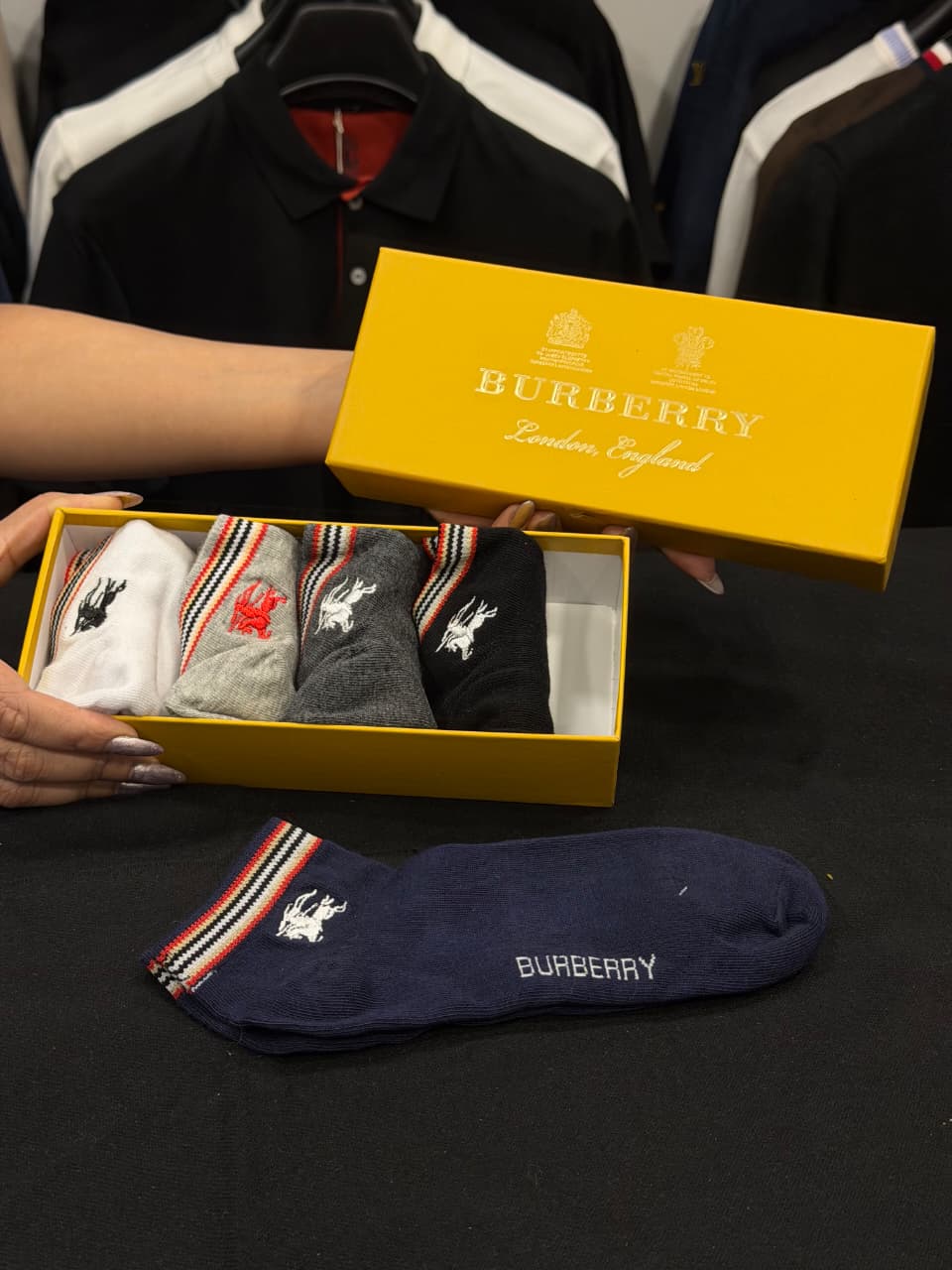 Burberry Pack of 5 Socks Box