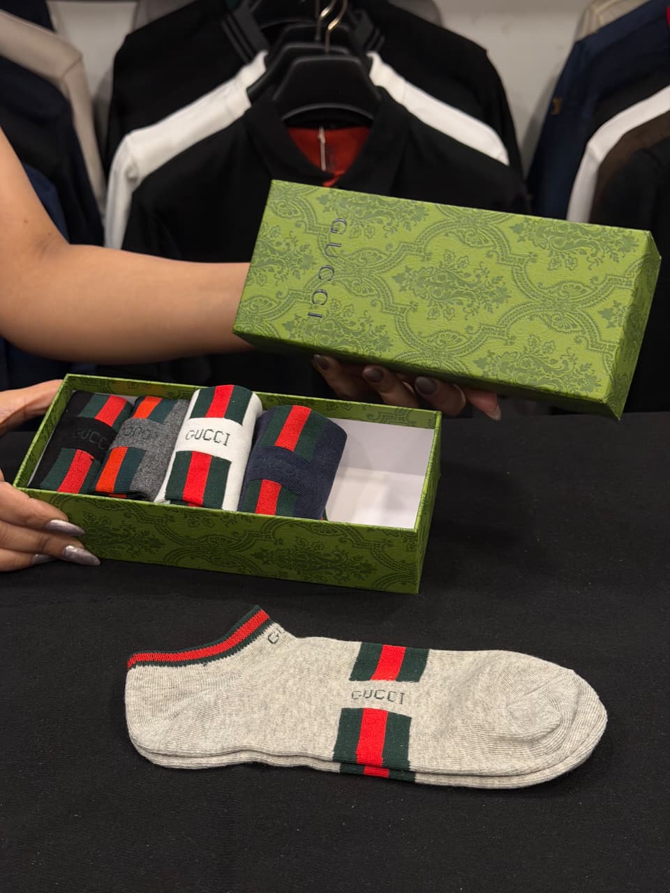 Gucci Pack of 5 Socks Box