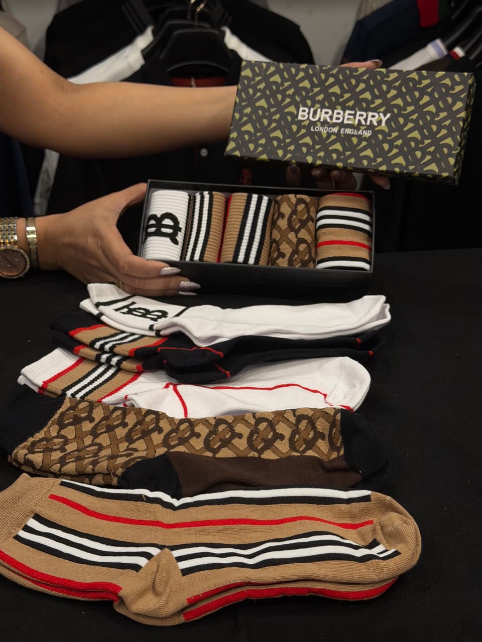Burberry Pack of 5 Socks Box