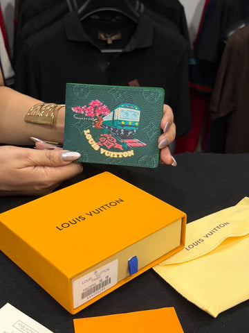 Louis Vuitton Short Wallet