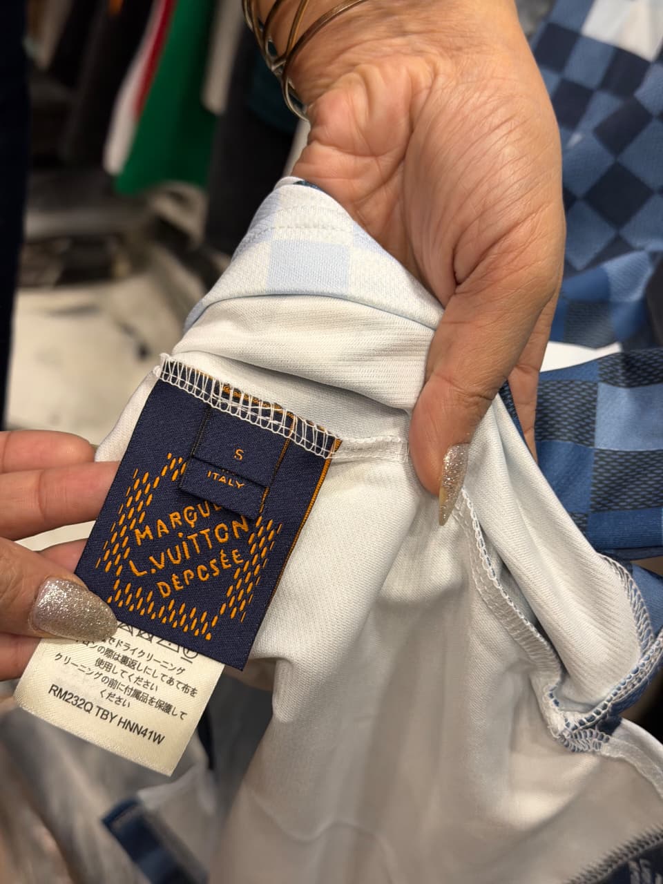 Louis Vuitton 1:1 Grade Super Premium Tshirt