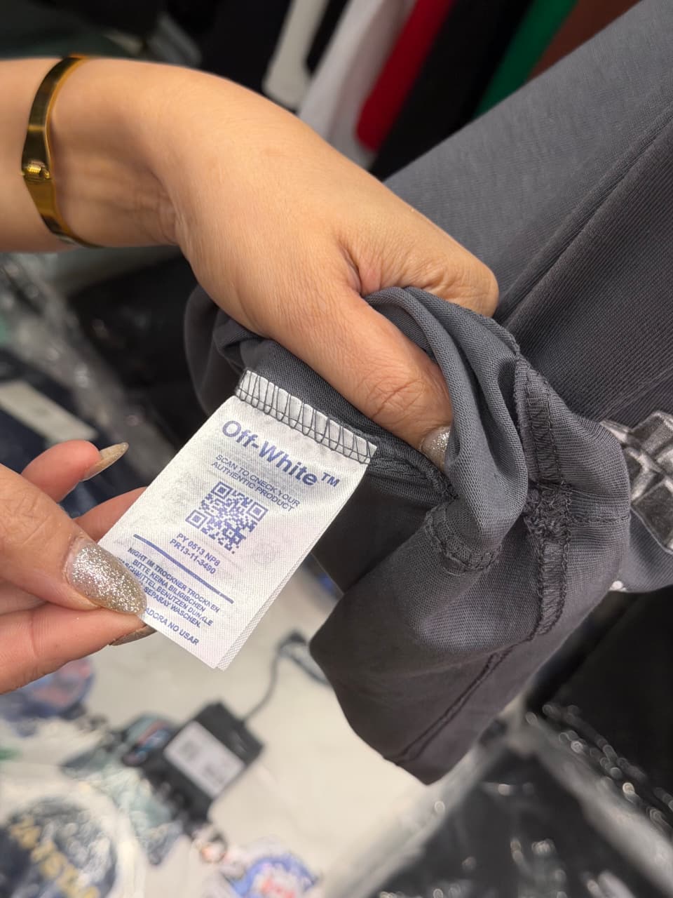 Off-White Tshirt