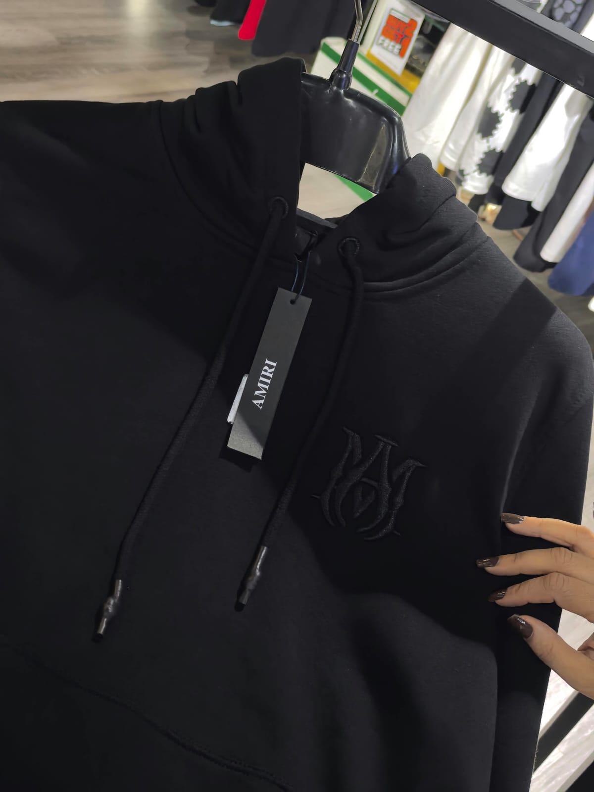 Am-iri  Hoodie