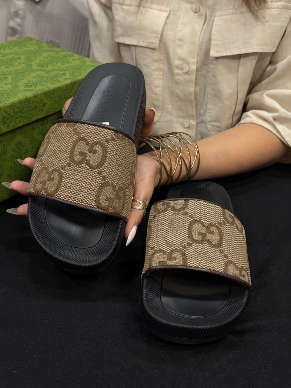 Gucci High End Slide With Box