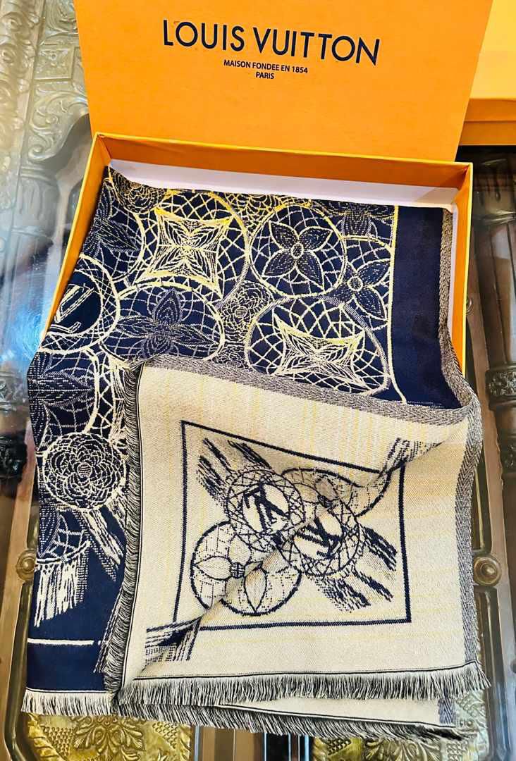 Louis Vuitton Women's Scarf with Box