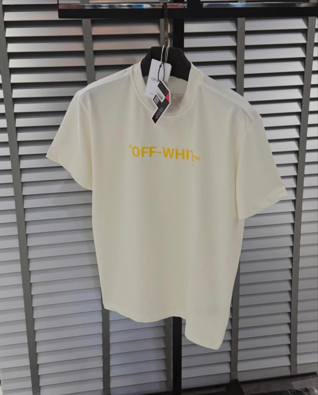 Off-White Tshirt