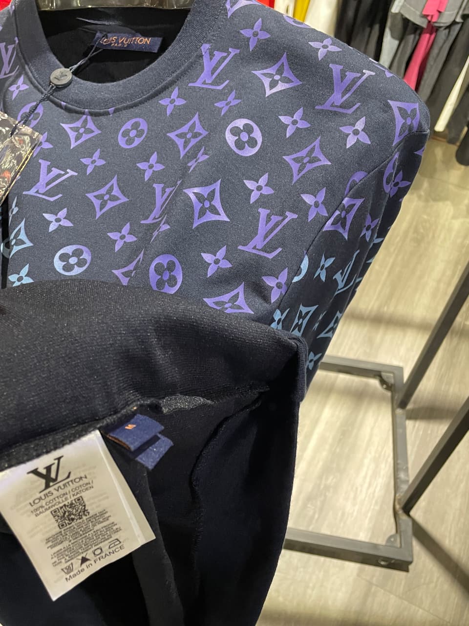 Louis Vuitton High End Sweatshirt