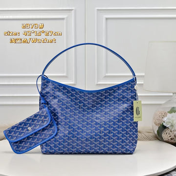 Goyard Saint Shoulder Bag