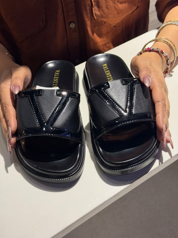 Valentino Slides