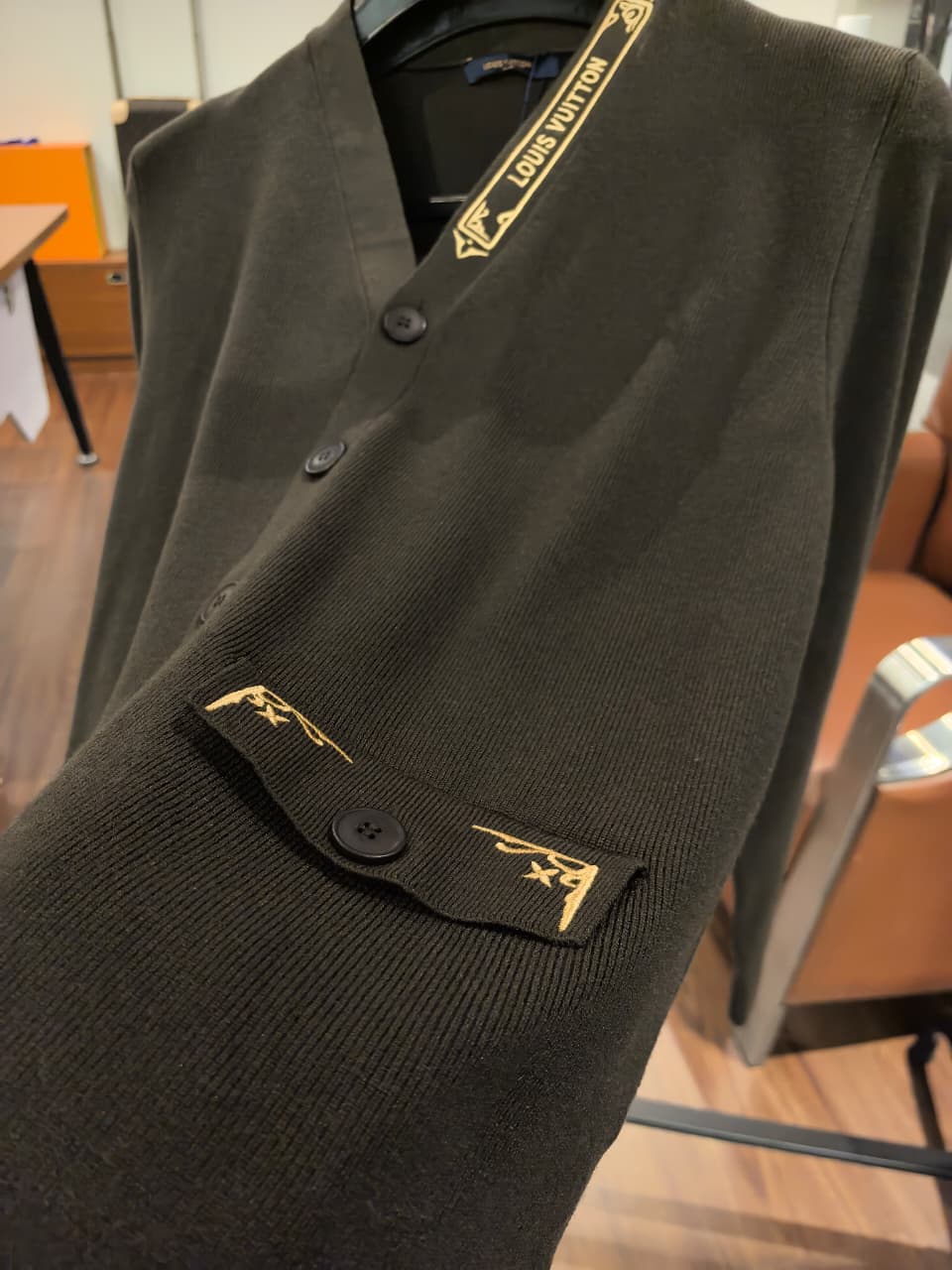 Louis Vuitton 1:1 Super Premium Grade Knitwear Cardigan