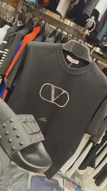 Valentino Slides